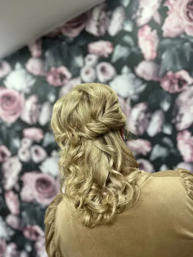 Salon Fryzjerski „VENUS” Wioletta Kierek